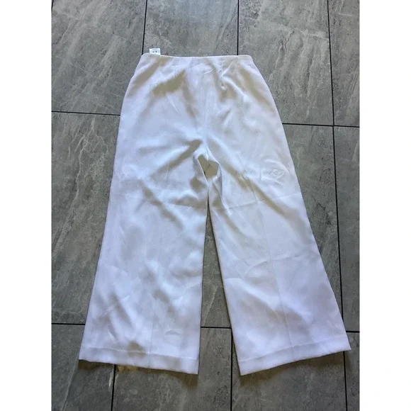 EXPRESS Cropped Wide Leg High Rise Pants White Women's Size 4R - Picture 4 of 8